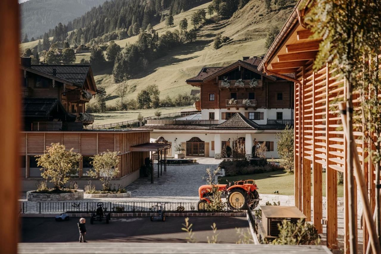 Familien Natur Resort Moar Gut Großarl Exterior foto